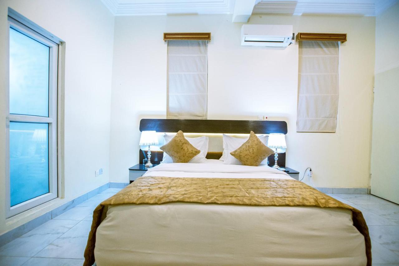 Apartment 79 Hotel & Suite Ikeja Exterior foto
