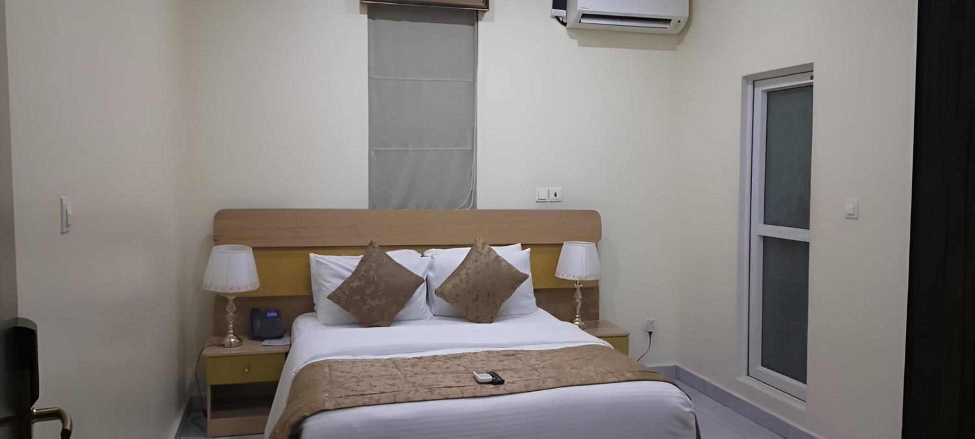 Apartment 79 Hotel & Suite Ikeja Exterior foto